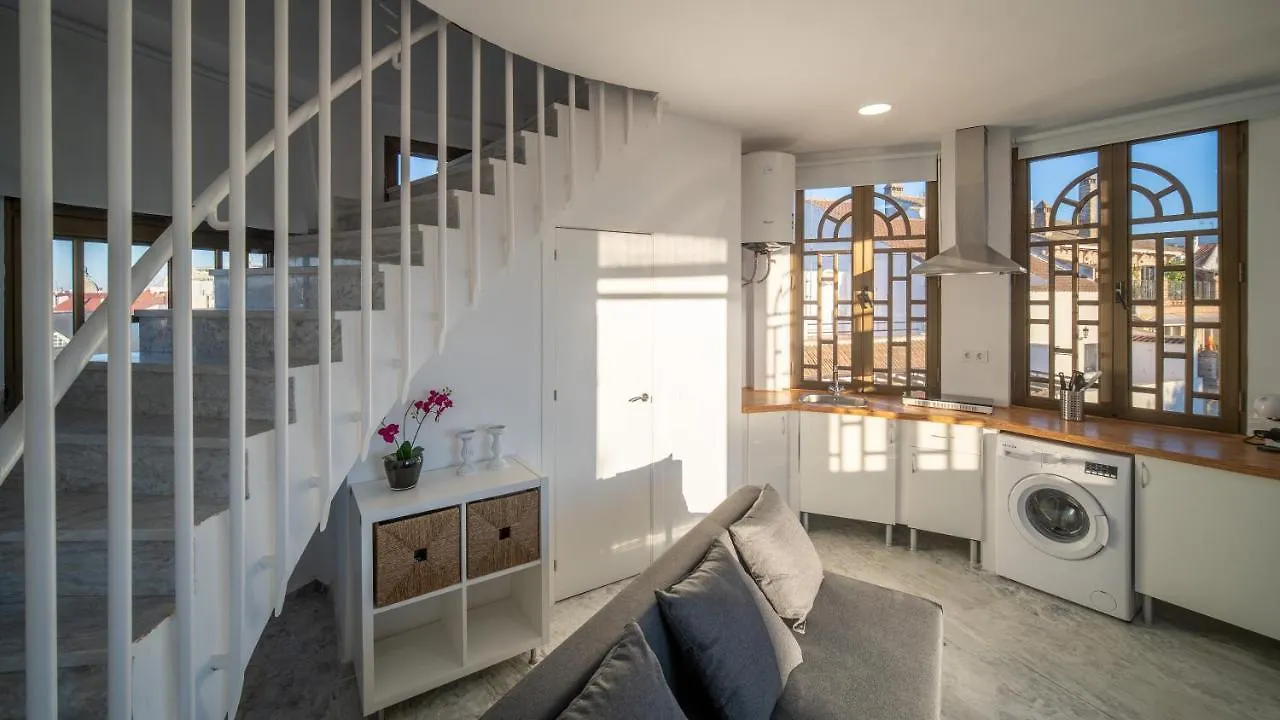 Апартаменты Conjunto De Apartamentos Antiguo Palacio Hotel Paris Уэльва