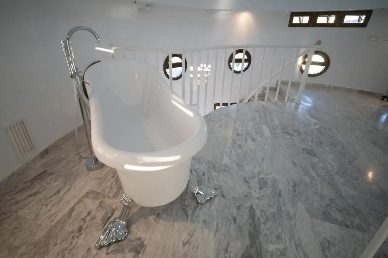 Conjunto De Apartamentos Antiguo Palacio Hotel Paris Уэльва Апартаменты