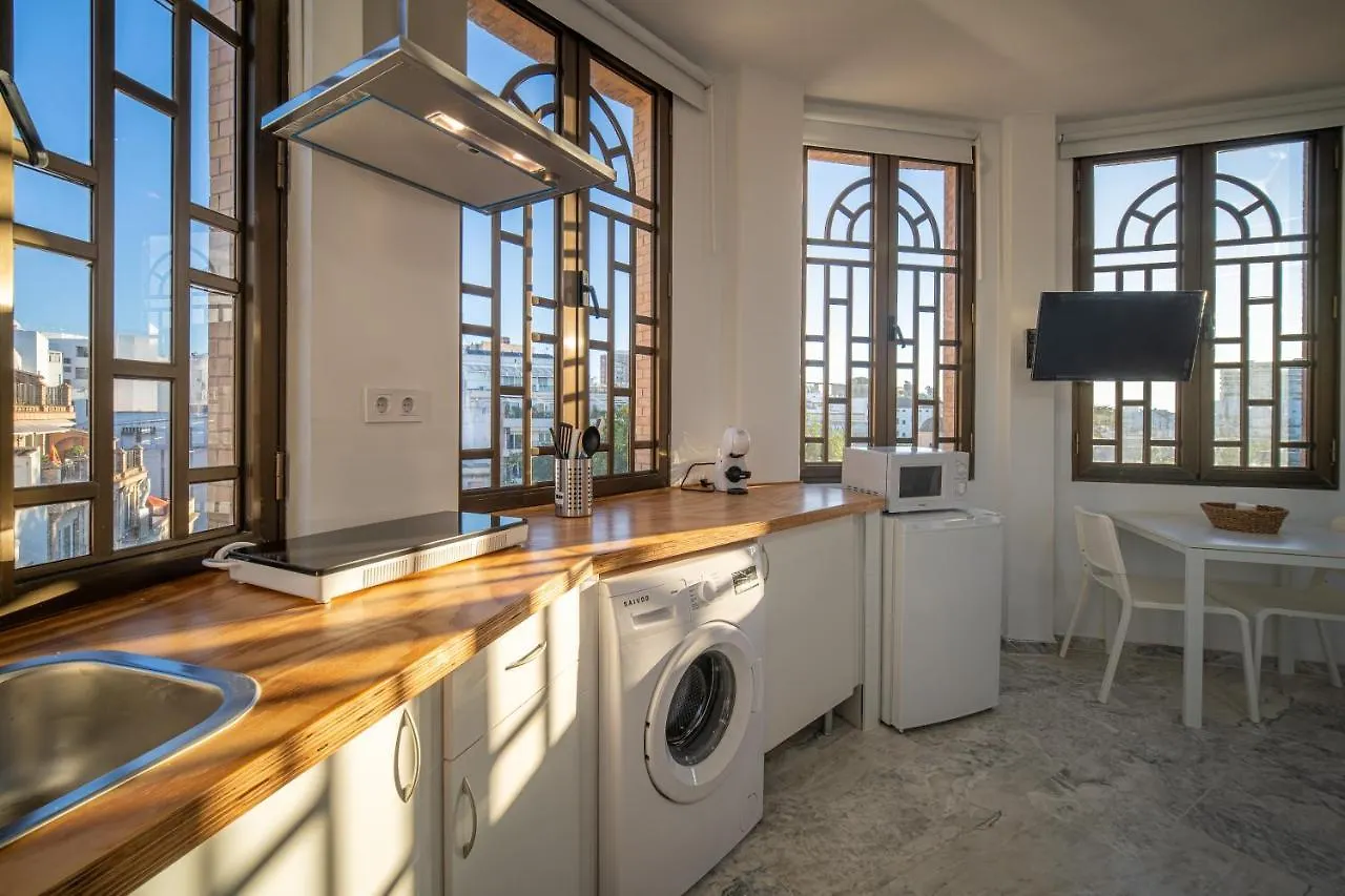 Conjunto De Apartamentos Antiguo Palacio Hotel Paris Уэльва