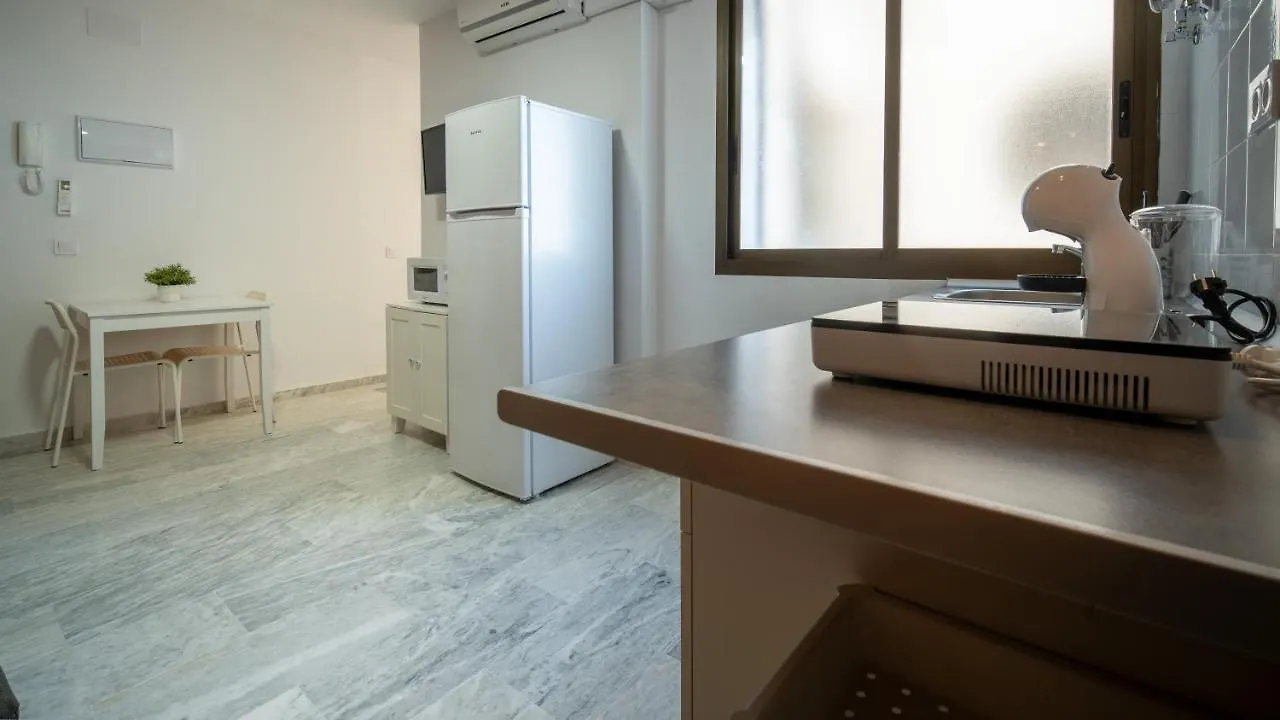 Conjunto De Apartamentos Antiguo Palacio Hotel Paris Huelva Apartment