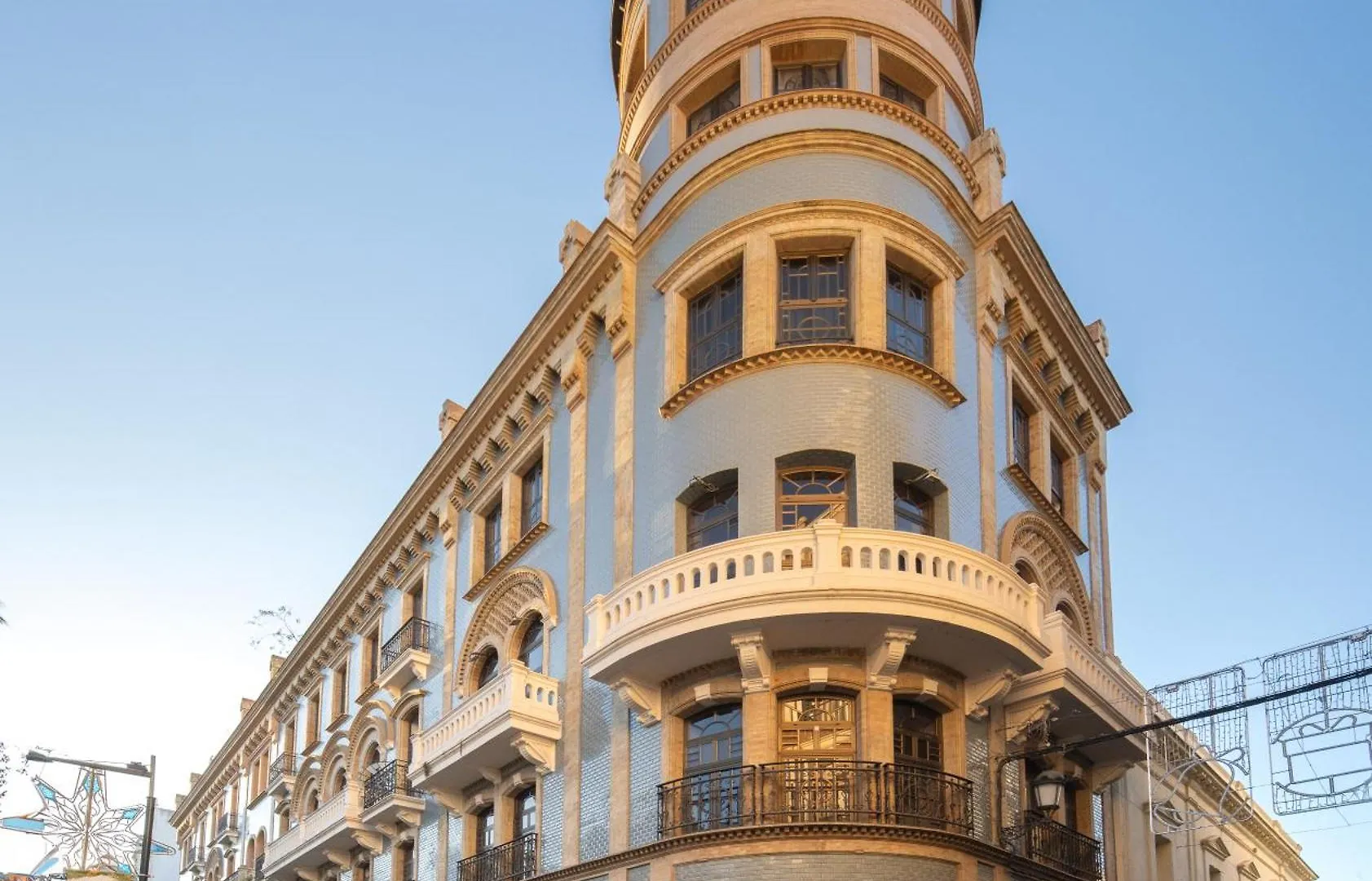 Conjunto De Apartamentos Antiguo Palacio Hotel Paris Huelva Apartment